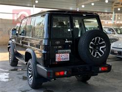 تويوتا لاند كروزر 70